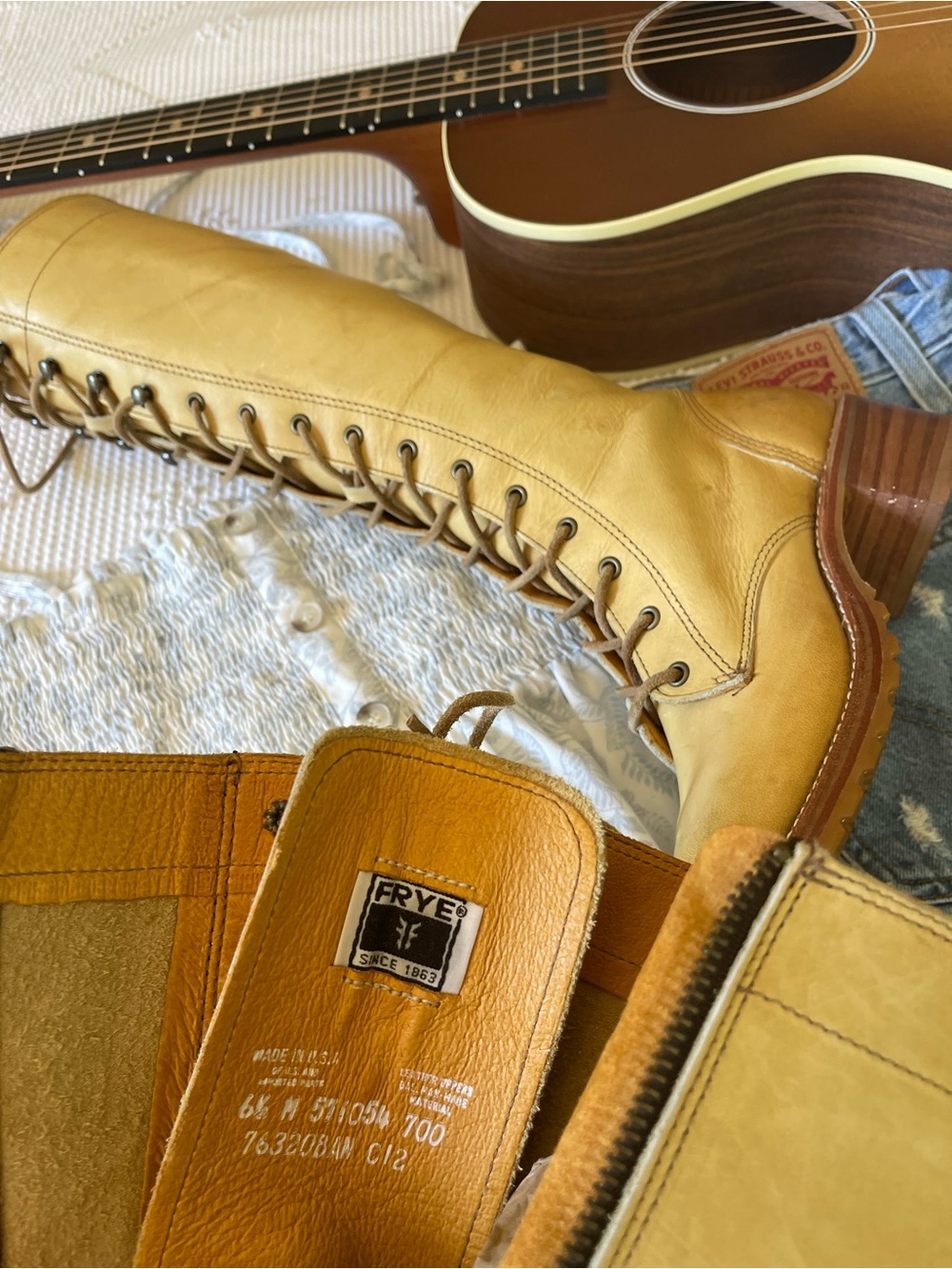 FRYE | Lace Up Banana Campus Boots - Picture 8 of 8